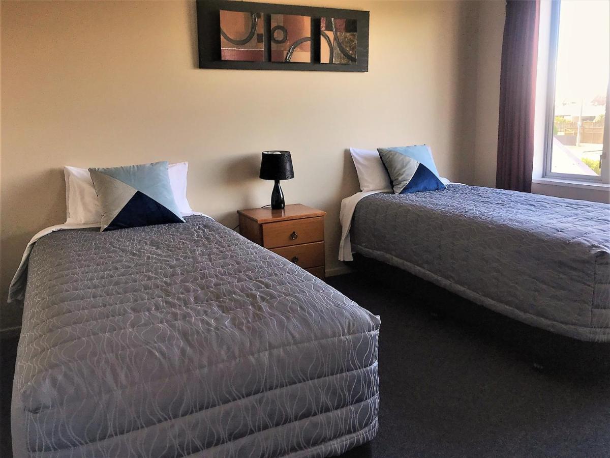 Phoenix Motels Temuka Exteriör bild
