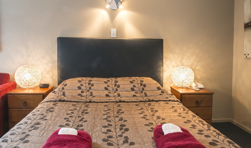 Phoenix Motels Temuka Exteriör bild