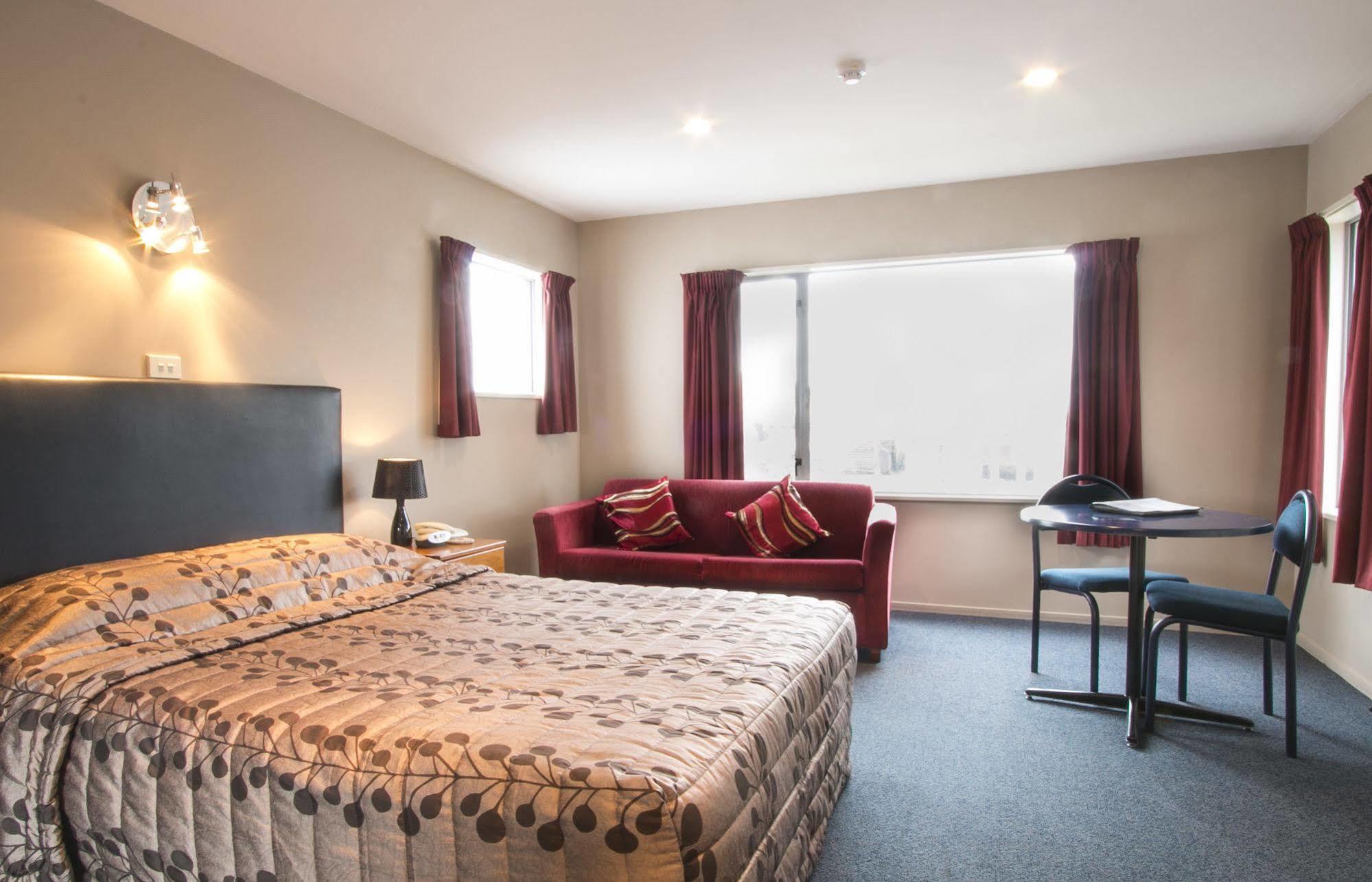Phoenix Motels Temuka Exteriör bild